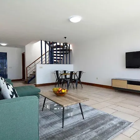 Terraced House Ace021012 Iyb *