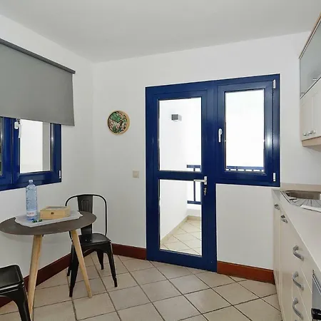 Terraced House Ace021012 Iyb *